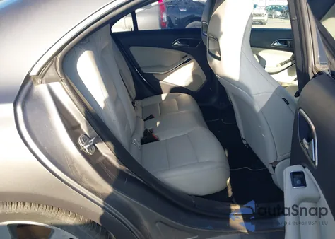 2014 Mercedes-Benz Cla 250 из США, поврежденный, VIN WDDSJ4EB8EN037742